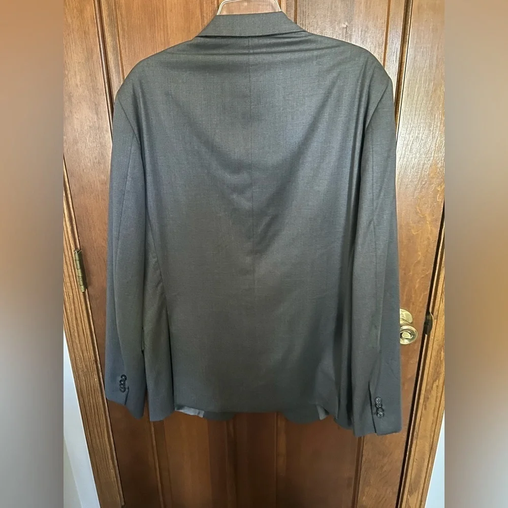 Hickey Freeman Vintage “Roberto” Charcoal Blazer- 100% Worsted Wool